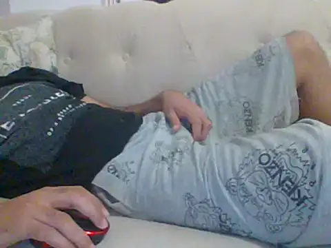 Snapshot of egyman2017 chatting on 01.05.25 egyman2017 online show from 01.05.25