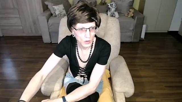 clementine online show from 05.11.26