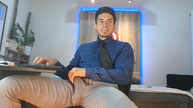 Andrew 4  online show from 02.07.26