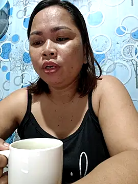 XXLorie 02 online show from 01.05.26