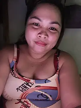 Snapshot of XXLorie_02 chatting on 07.17.26 XXLorie 02 online show from 07.17.26