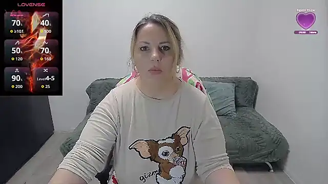 erikaerika online show from 04.30.26