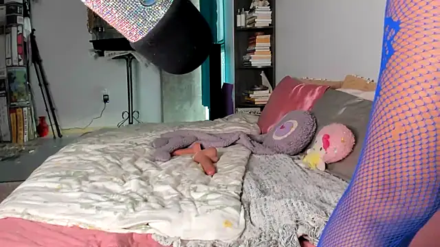 kawaiiibabiii online show from 03.13.25