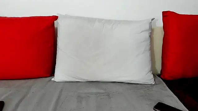 Snapshot of cute_angel95 chatting on 03.13.25 cute angel95 online show from 03.13.25