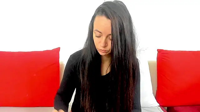 Snapshot of cute_angel95 chatting on 09.17.25 cute angel95 online show from 09.17.25