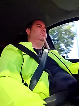 Snapshot of Andrew1900529 chatting on 09.30.25 Andrew1900529 online show from 09.30.25