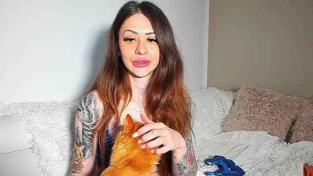 BrianaDiamondXXX online show from 06.25.26