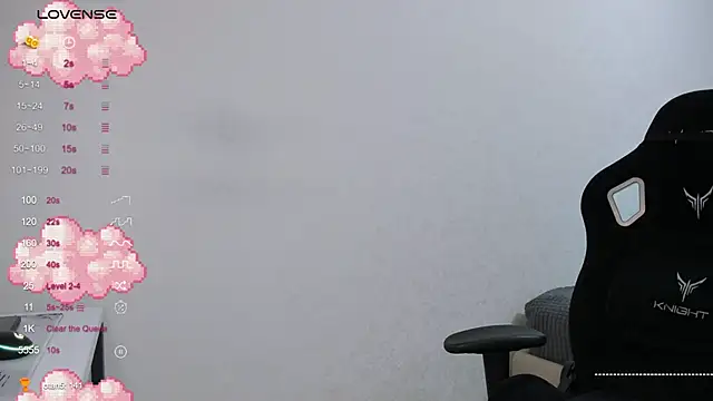 SkyqueenI online show from 03.18.25