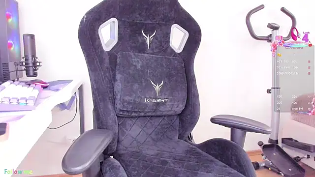 SkyqueenI online show from 09.17.25