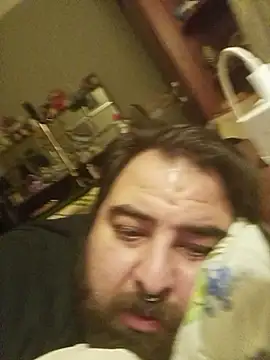 Snapshot of _Sinyor34 chatting on 11.08.25 Sinyor34 online show from 11.08.25