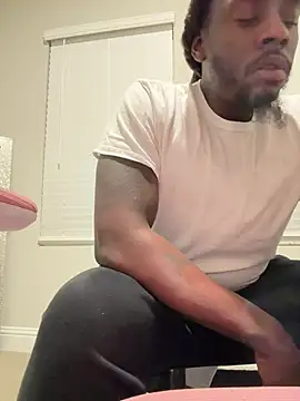 Snapshot of blue5455 chatting on 02.25.25 blue5455 online show from 02.25.25