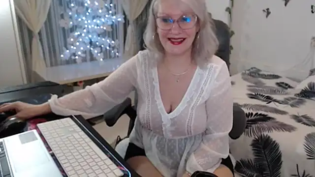 Ghertrude52 online show from 03.20.26