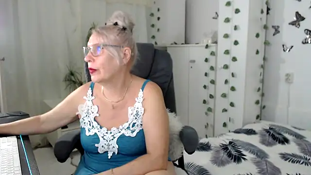 Ghertrude52 online show from 08.03.26