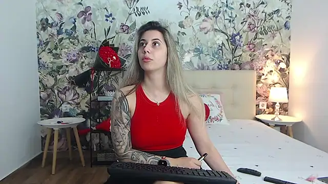 RoseDiamond06 online show from 04.30.26