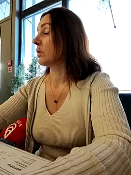 EvaXOAir online show from 02.26.25