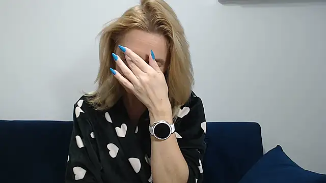 Snapshot of MysticCreature chatting on 01.23.25 MysticCreature online show from 01.23.25