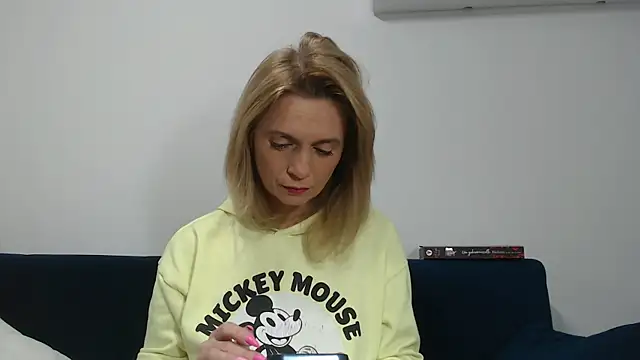 MysticCreature online show from 02.06.26