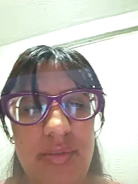 Snapshot of ZaidaWet chatting on 02.21.25 ZaidaWet online show from 02.21.25