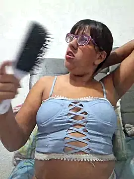 Snapshot of ZaidaWet chatting on 03.14.25 ZaidaWet online show from 03.14.25