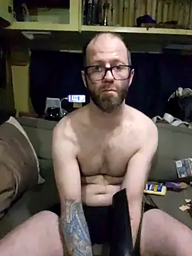 Snapshot of Cooking_Cristal chatting on 01.12.25 Cooking Cristal online show from 01.12.25