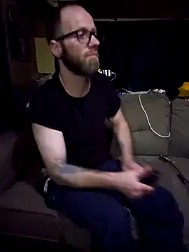 Snapshot of Cooking_Cristal chatting on 02.04.25 Cooking Cristal online show from 02.04.25