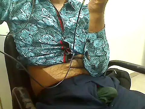 lltstr52 online show from 05.08.26