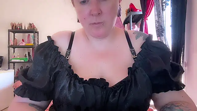 kisicaxx online show from 06.25.26