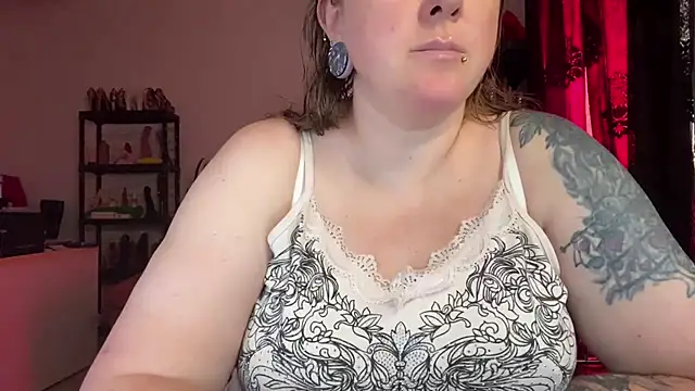 kisicaxx online show from 07.18.26