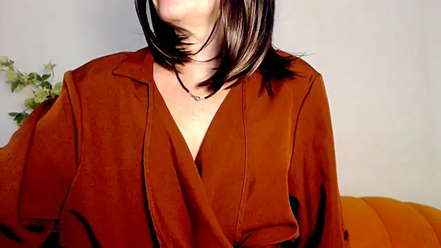 Snapshot of Fun4tipz chatting on 02.25.26 Fun4tipz online show from 02.25.26