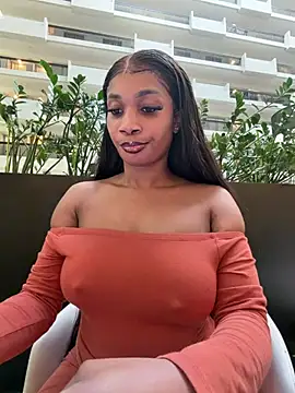 Snapshot of __Nessa__ chatting on 01.16.26 Nessa online show from 01.16.26