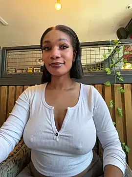   Nessa   online show from 05.22.26