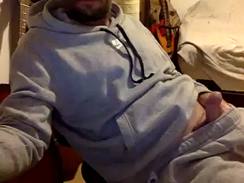 Snapshot of BADGUY2021 chatting on 12.18.24 BADGUY2021 online show from 12.18.24