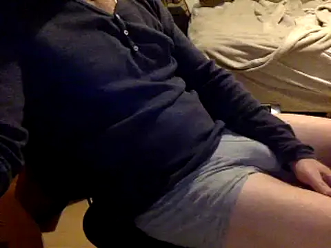 Snapshot of BADGUY2021 chatting on 02.24.25 BADGUY2021 online show from 02.24.25