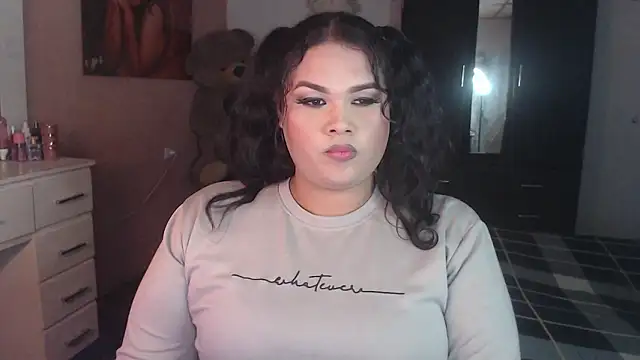 kami hot ts online show from 03.17.26