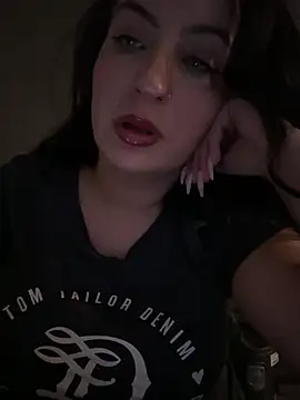 itsCassie online show from 03.16.25