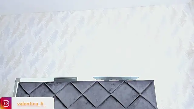 Snapshot of valentina_fi chatting on 03.12.25 valentina fi online show from 03.12.25