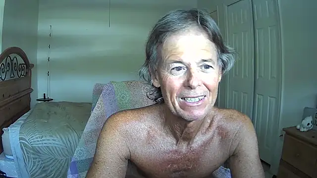 Snapshot of nakeedcowboi65 chatting on 06.27.26 nakeedcowboi65 online show from 06.27.26