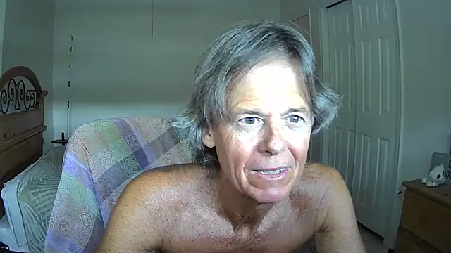 Snapshot of nakeedcowboi65 chatting on 06.28.26 nakeedcowboi65 online show from 06.28.26