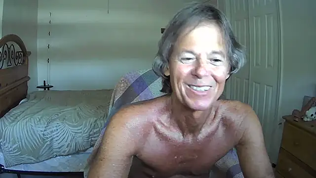 Snapshot of nakeedcowboi65 chatting on 06.30.26 nakeedcowboi65 online show from 06.30.26