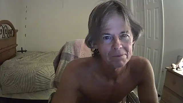 Snapshot of nakeedcowboi65 chatting on 07.03.26 nakeedcowboi65 online show from 07.03.26