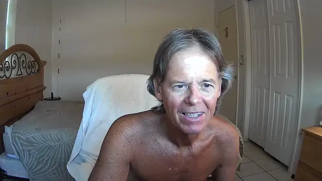 Snapshot of nakeedcowboi65 chatting on 07.25.26 nakeedcowboi65 online show from 07.25.26