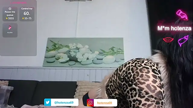Snapshot of Hotenza69 chatting on 01.04.25 Hotenza69 online show from 01.04.25