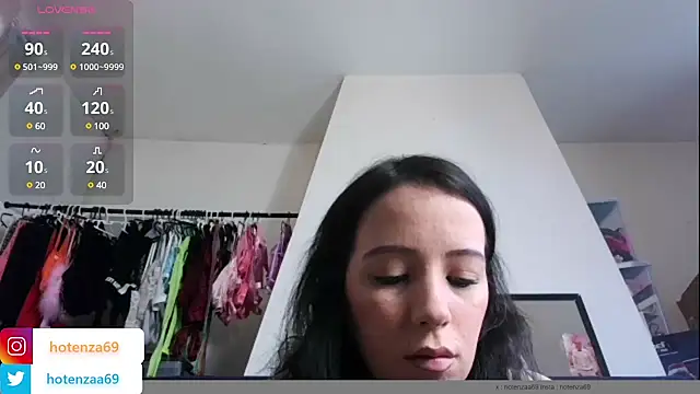 Snapshot of Hotenza69 chatting on 02.06.25 Hotenza69 online show from 02.06.25