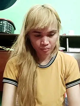 QueenSoreal online show from 06.03.26