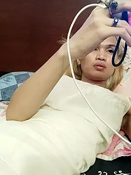 QueenSoreal online show from 06.25.26