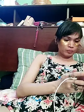 QueenSoreal online show from 07.22.26