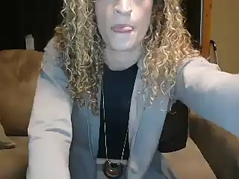 Snapshot of AshleyRain chatting on 07.28.26 AshleyRain online show from 07.28.26
