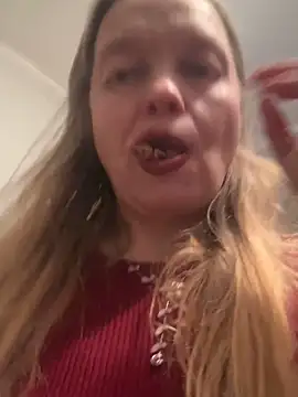 Susanel online show from 11.21.25