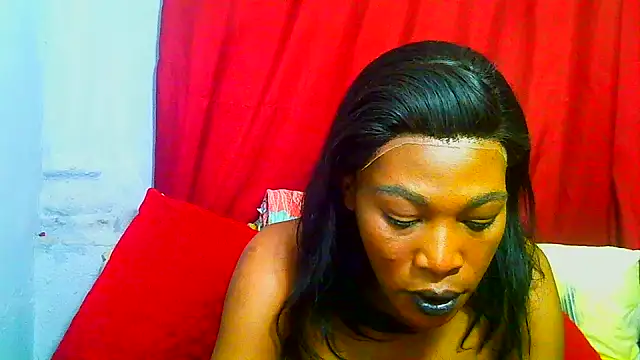 Snapshot of freaky_naughty chatting on 06.25.26 freaky naughty online show from 06.25.26