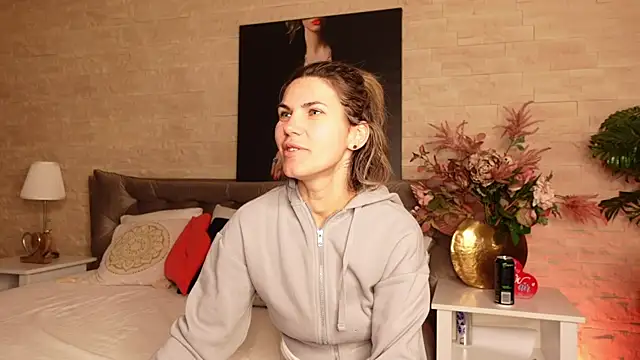 FeliciaKrige online show from 05.03.26